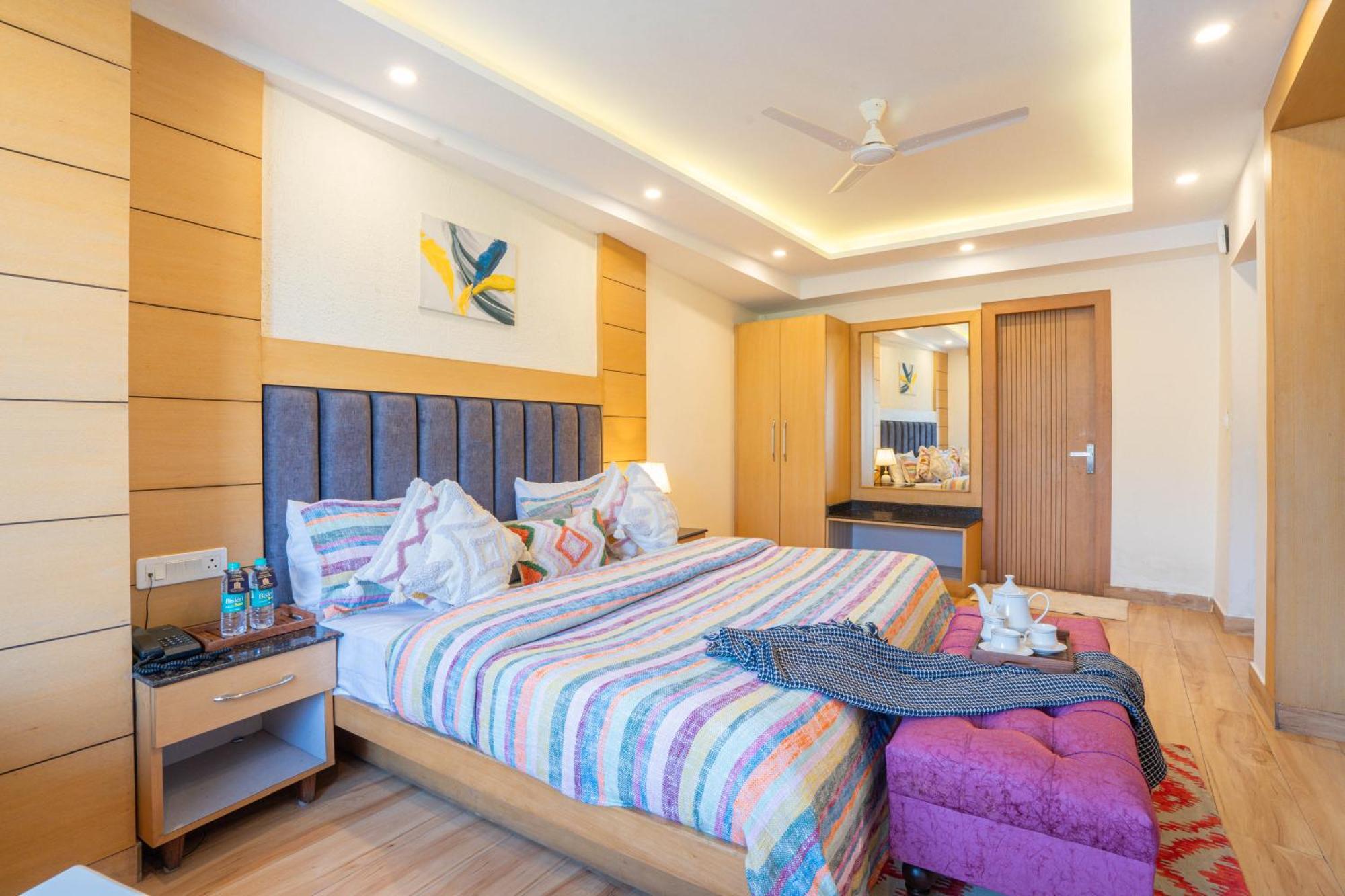 Perfectstayz Premium At Mall Road Mussoorie Exterior photo