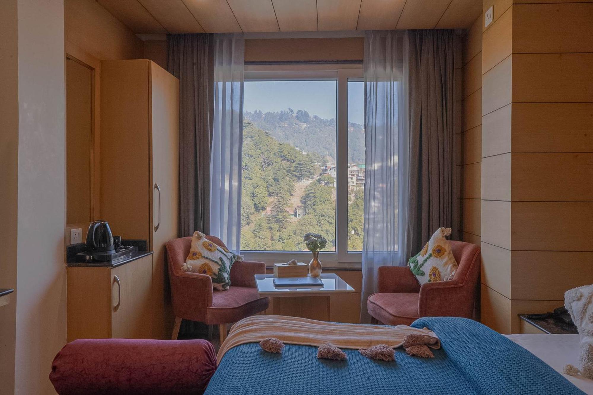 Perfectstayz Premium At Mall Road Mussoorie Exterior photo